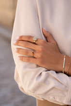 Carica l'immagine nel visualizzatore di Gallery, Anello Agata - In acciaio inossidabile waterproof e agata beige - Collezione Bohm