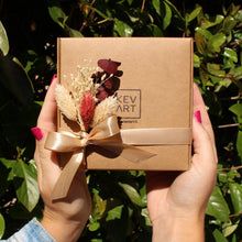 Carica l'immagine nel visualizzatore di Gallery, Box regalo Festa della Mamma - Confezione regalo per gioielli