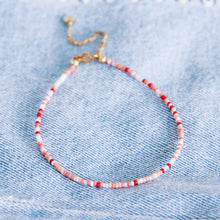 Carica l'immagine nel visualizzatore di Gallery, Cavigliera Lollipop Fragola - In acciaio e perline Miyuki - Collezione Colourful