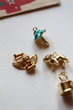 Carica l'immagine nel visualizzatore di Gallery, Charm Bulldog Francese - Charm in ottone di alta qualità - Collezione Charm