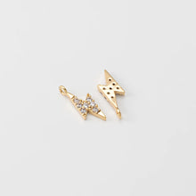 Carica l'immagine nel visualizzatore di Gallery, Charm Colpo di Fulmine Oro - Con zirconi in ottone di alta qualità - Collezione Charm