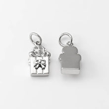 Carica l'immagine nel visualizzatore di Gallery, Charm Regalo Argento - Charm in ottone di alta qualità e zirconi - Collezione Charm