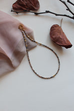 Carica l'immagine nel visualizzatore di Gallery, Collana Abu Dhabi Rodocrosite - Girocollo realizzato a mano in rodocrosite e argento - Collezione Abu Dhabi