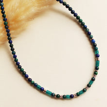 Carica l'immagine nel visualizzatore di Gallery, Collana Arashiyama - Realizzata a mano in crisacolla, giada turchese e argento - Collezione World Tour