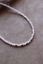 Carica l'immagine nel visualizzatore di Gallery, Collana Bubble Zucchero Filato - Girocollo in giada e argento - Collezione Bubble