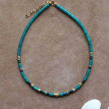 Carica l'immagine nel visualizzatore di Gallery, Collana Formentera Blu - Realizzata a mano in giada turchese ottanio e crisocolla - Collezione World Tour