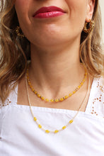 Carica l'immagine nel visualizzatore di Gallery, Collana Takayama - Realizzata a mano in perline in vetro miyuki e giada gialla - Collezione World Tour