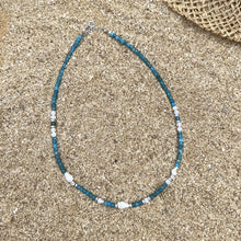 Carica l'immagine nel visualizzatore di Gallery, Collana Marella - In Apatite, Madreperla, Conchiglia e Argento - Collezione Under The Sea