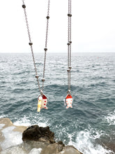 Carica l'immagine nel visualizzatore di Gallery, Collana Pesciolino Argento - Con stella marina e acquamarina pendente - Waterproof - Collezione Under The Sea