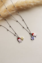 Carica l'immagine nel visualizzatore di Gallery, Collana Pesciolino Argento - Con stella marina e acquamarina pendente - Waterproof - Collezione Under The Sea