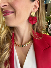 Carica l'immagine nel visualizzatore di Gallery, Orecchini Red Passion - Pendenti super moderni in acciaio inossidabile ed argilla - Collezione Party