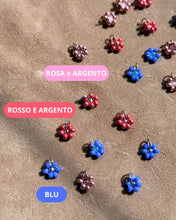 Carica l'immagine nel visualizzatore di Gallery, Fiore pendente con perline Miyuki - Tessuto a mano