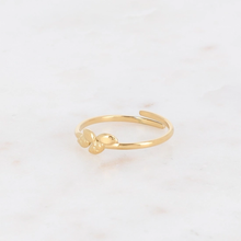 Carica l'immagine nel visualizzatore di Gallery, Anello Flower - In acciaio inossidabile waterproof - Collezione Bohm