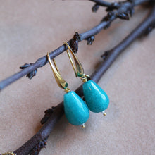 Carica l'immagine nel visualizzatore di Gallery, Orecchini Napoli - In argento placcato oro e giada turchese - Collezione Terra Mia
