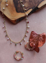 Carica l'immagine nel visualizzatore di Gallery, Collana Primavera - Girocollo in agata e argento placcato oro - Collezione Bubble