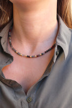 Carica l'immagine nel visualizzatore di Gallery, Collana Bubble Energia - Girocollo in dragon bloody jasper e argento placcato oro - Collezione Bubble