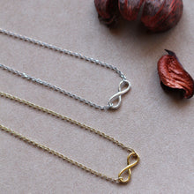 Carica l'immagine nel visualizzatore di Gallery, Collana Infinito - Girocollo in argento con simbolo infinito - Collezione Love me
