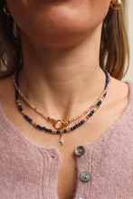 Carica l'immagine nel visualizzatore di Gallery, Collana Pink Lake - Girocollo in pietra di luna - Collezione World Tour