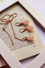 Carica l'immagine nel visualizzatore di Gallery, Collana Positano - In oro rosa goldfilled e giada cipria - Collezione Terra Mia