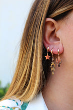 Carica l'immagine nel visualizzatore di Gallery, Mono Orecchino Cactus - Cerchietto e ciondolo cactus in argento placcato oro rosa - Collezione Mono Orecchino