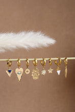 Carica l'immagine nel visualizzatore di Gallery, Mono Orecchino Marble - Cerchietto in argento e ciondolo triangolare - Collezione Mono Orecchini