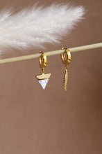 Carica l'immagine nel visualizzatore di Gallery, Mono Orecchino Sogno - Cerchietto in argento e pendente piuma - Collezione Mono Orecchino