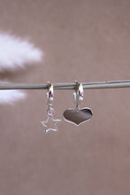 Carica l'immagine nel visualizzatore di Gallery, Mono Orecchino Stella - Cerchietto e ciondolo stella in argento - Collezione Mono Orecchini