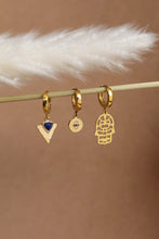 Carica l'immagine nel visualizzatore di Gallery, Mono orecchino Lucky Eye - Cerchietto in argento placcato oro e ciondolo occhio portafortuna - Collezione Mono Orecchini