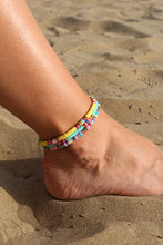 Carica l'immagine nel visualizzatore di Gallery, Cavigliera Heishi Rainbow Rosa - Waterproof acciaio e pepite heishi - Collezione Colourful