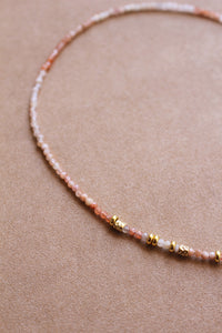 Collana Abu Dhabi - Girocollo in argento e pietra di sole - Collezione World Tour