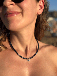 Collana Anima dell'Egeo - Realizzata a mano in giada zaffiro e occhio greco - Collezione World Tour