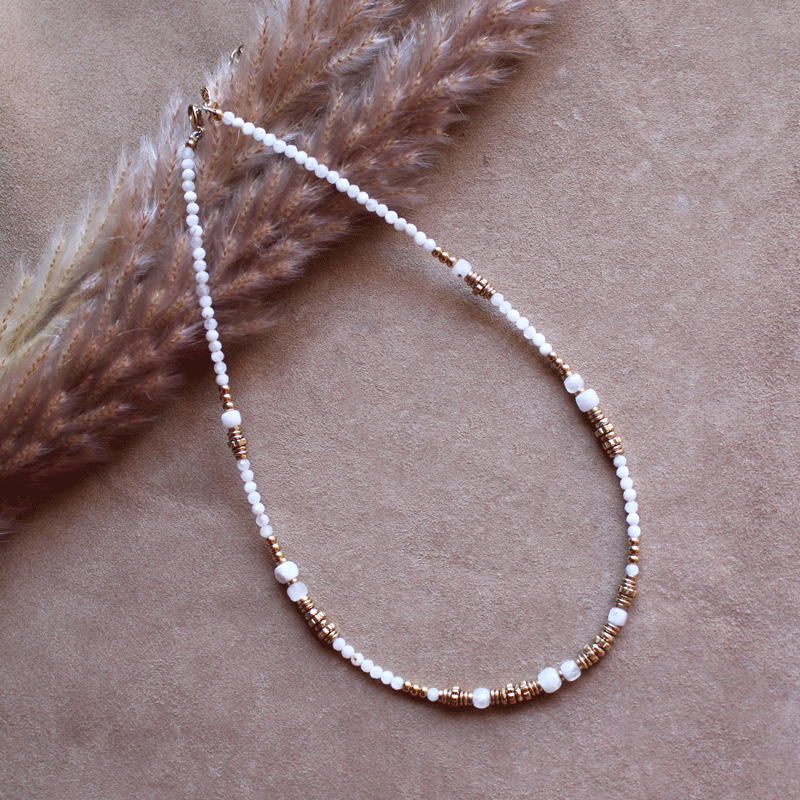 Collana Eirlys - Girocollo in agata bianca - Waterproof - Collezione Bohm