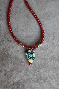 Collana Ficu D'India - Realizzata a mano in corallo bamboo rosso e ceramica siciliana - Collezione World Tour