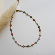 Carica l'immagine nel visualizzatore di Gallery, Collana Fiorellini - Con fiorellini smaltati colorati  - Waterproof - Collezione Under The Sea
