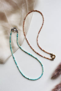 Collana Pink Lake Abu Dhabi - Girocollo in pietra di luna - Collezione World Tour