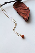 Carica l&#39;immagine nel visualizzatore di Gallery, Collana Micropallini Oro - In argento 925 placcato oro - Collezione Charm
