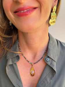 Collana Crepuscolo Baltico - In rubizoisite e pendente removibile- Luna e Muschio - Collezione World Tour