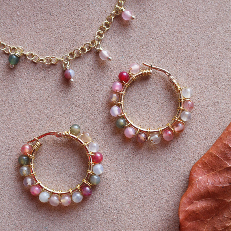 Bubble Primavera - Coppia di orecchini a cerchio in argento placcato oro con agate multicolor - Collezione Bubble