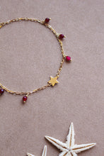 Carica l&#39;immagine nel visualizzatore di Gallery, Cavigliera Agata stella - In argento placcato oro e pietra naturale agata porpora - Collezione Signorina
